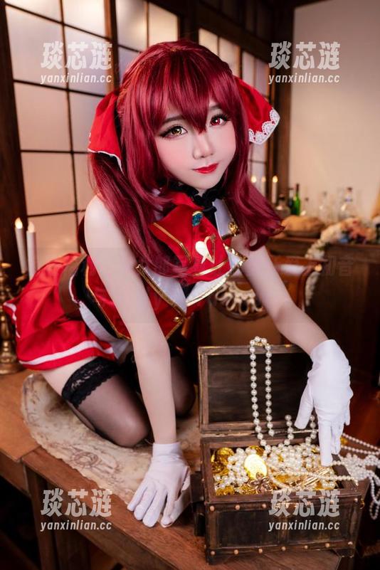 疯狂福利，兔女郎写真让你重新爱上初音与Sally Dorasnow。